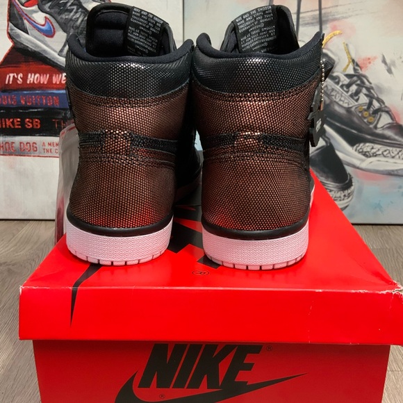 New Nike W Air Jordan 1 HI OG Fearless Metallic Rose Gold Size 7.5 & 8.5 Women - Picture 9 of 13